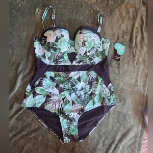NWT Torrid Vixen Tropical One Piece Swimsuit